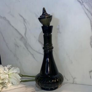 Vintage Jim Beam I Dream of Jeannie Genuie Bottle Elegant Dark Glass Decanter
